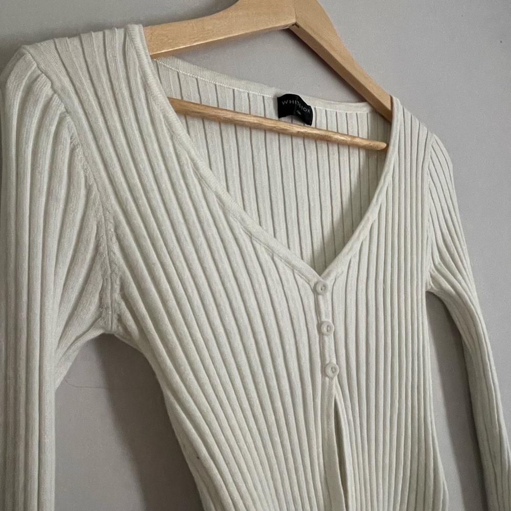White Fox - White Knit Cropped Cardigan